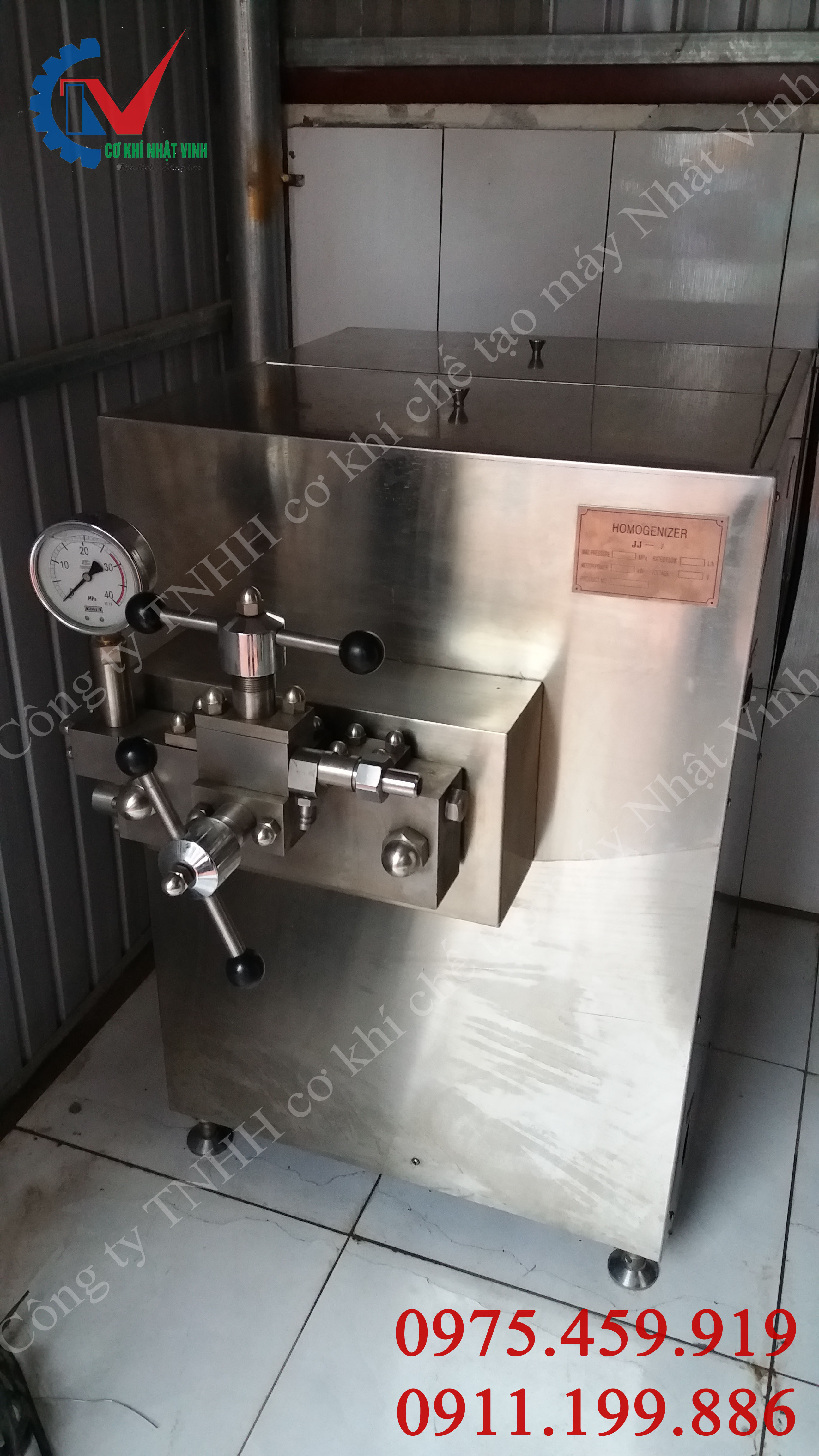 Máy đồng hóa sữa 1000 lít/giờ